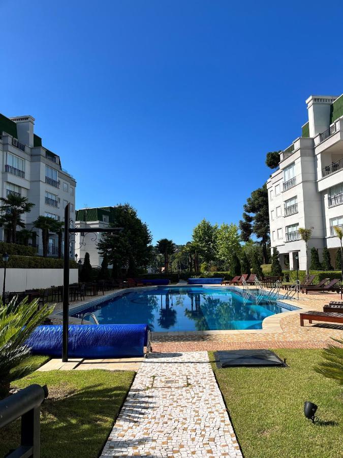 Apartment Superita Campos Do Jordão: Upscale Resort-style Near Capivari Campos do Jordao